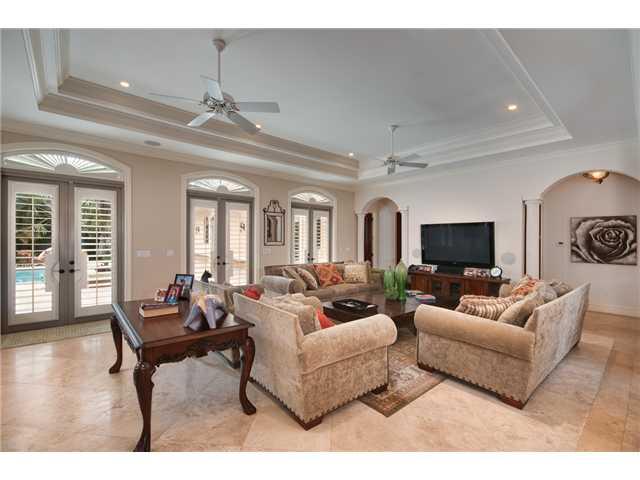 HAMMOCK LAKE PK REPLAT OF - Residential