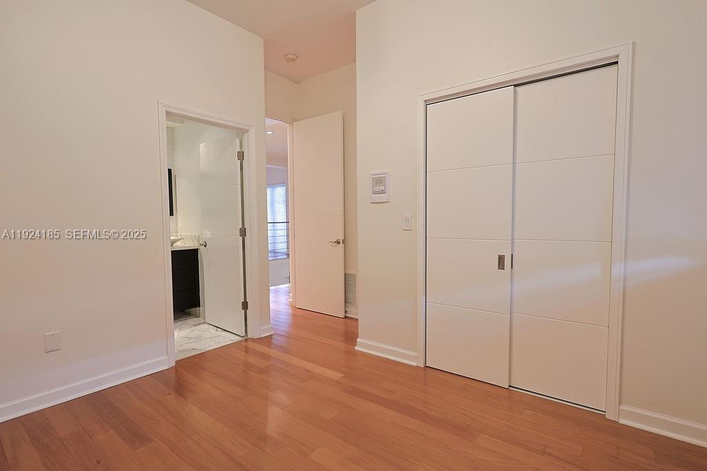 DORAL ISLES MEDITERRANEA - Residential