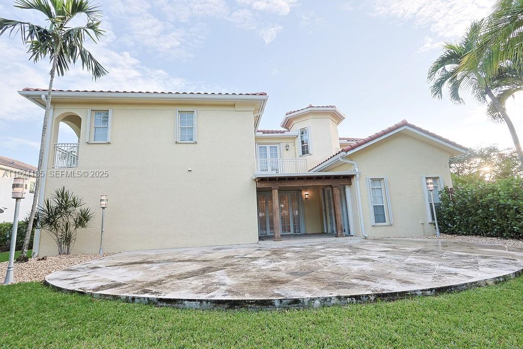 DORAL ISLES MEDITERRANEA - Residential