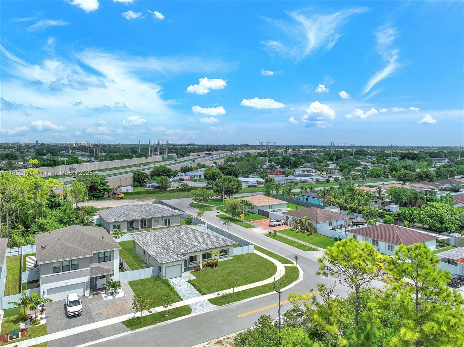 DIXIE HEIGHTS - Residential