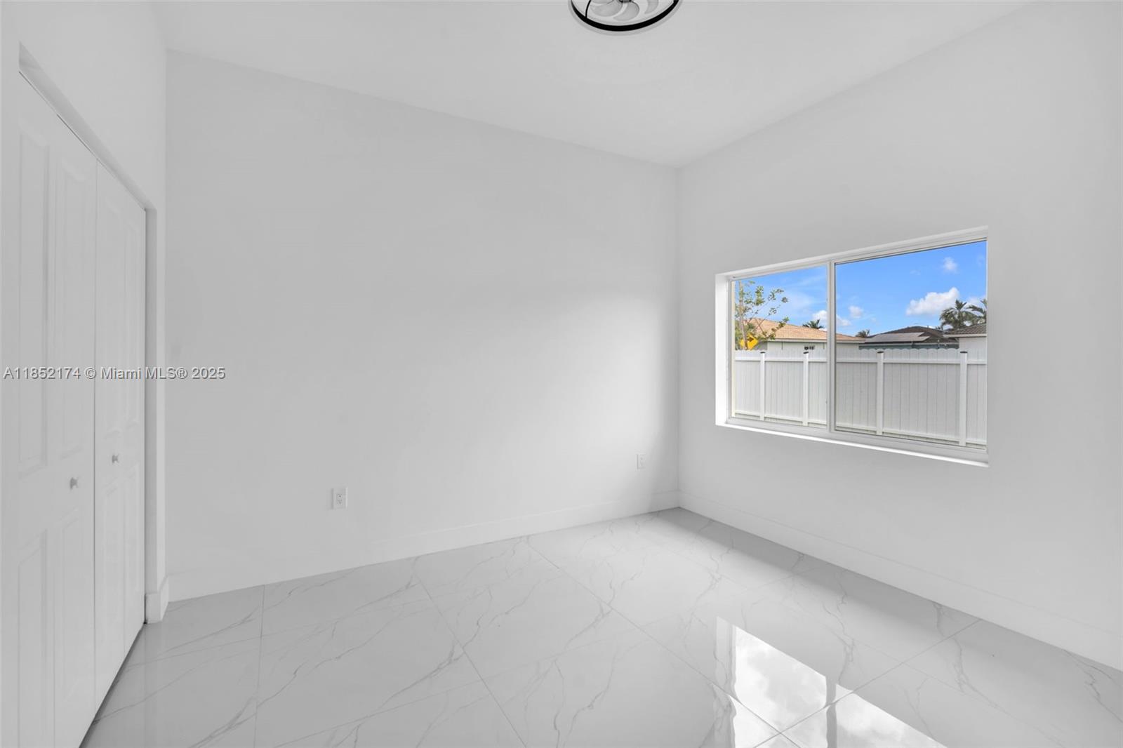 DIXIE HEIGHTS - Residential