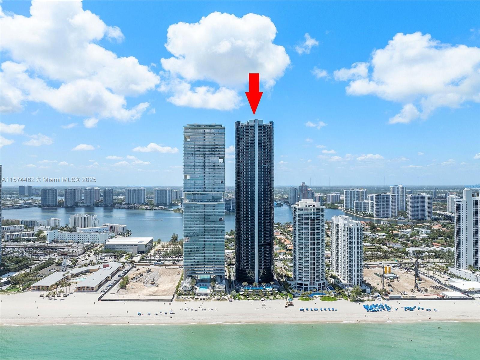 18555 COLLINS AVENUE COND - Residential
