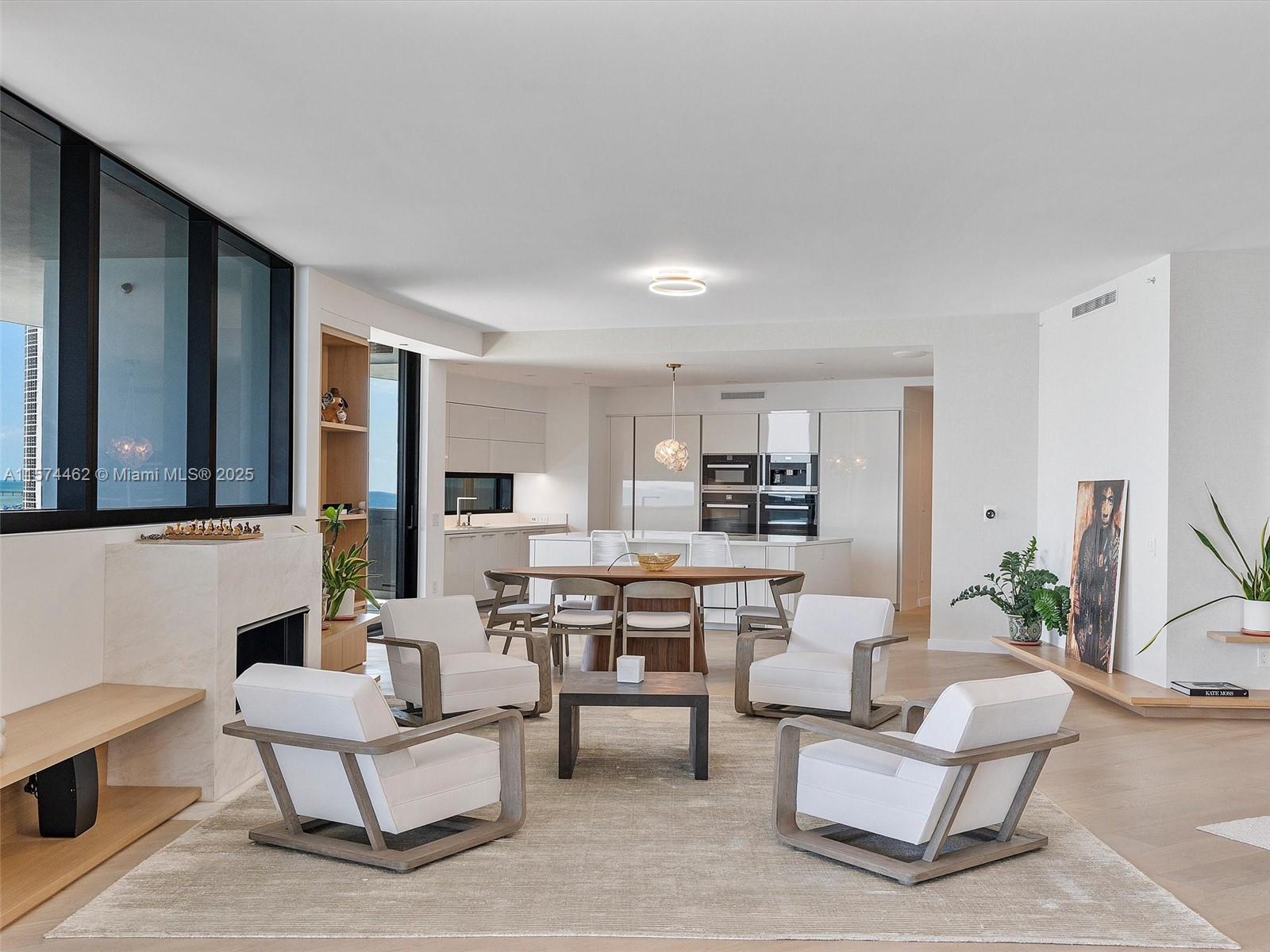 18555 COLLINS AVENUE COND - Residential