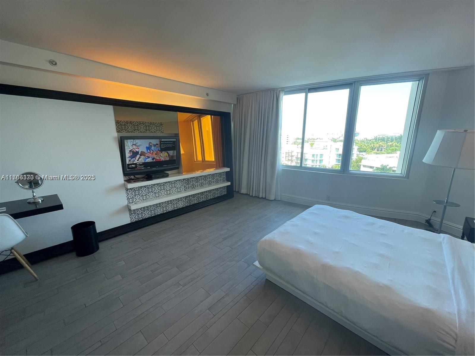 View photos, virtual tours, details... 1100 West Ave 807