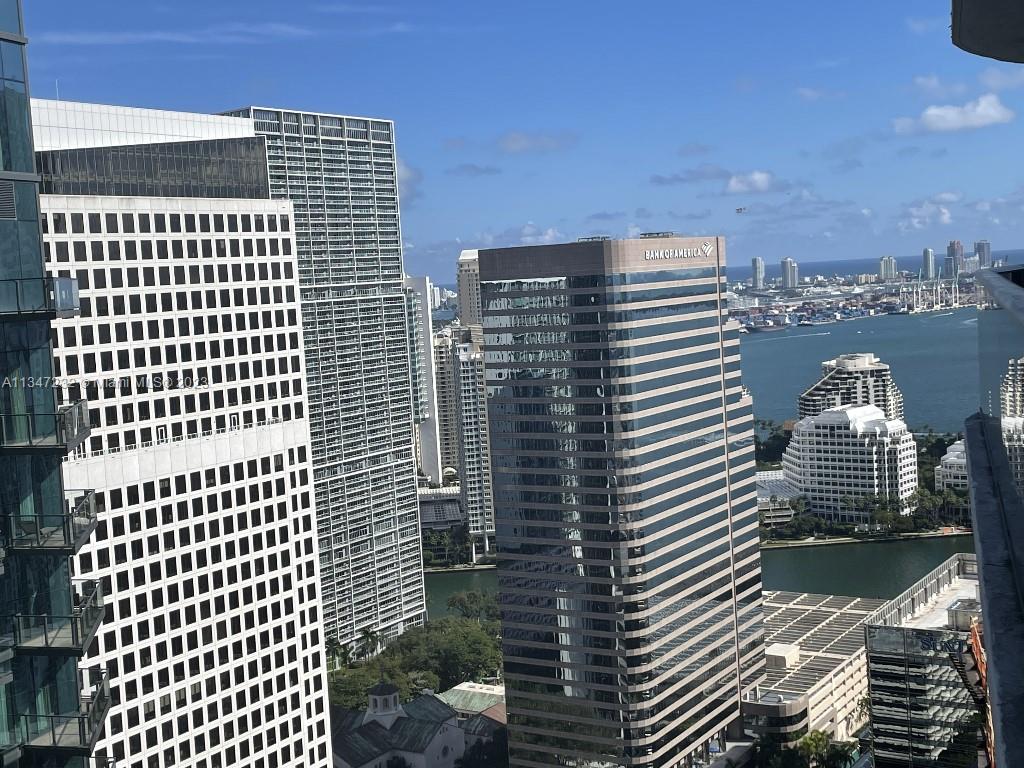 801 SMA RESIDENCES CONDO - Residential