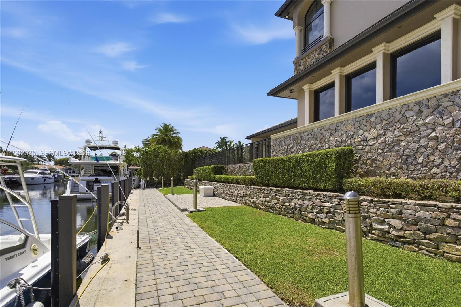 CORAL BAY SEC C - Residential