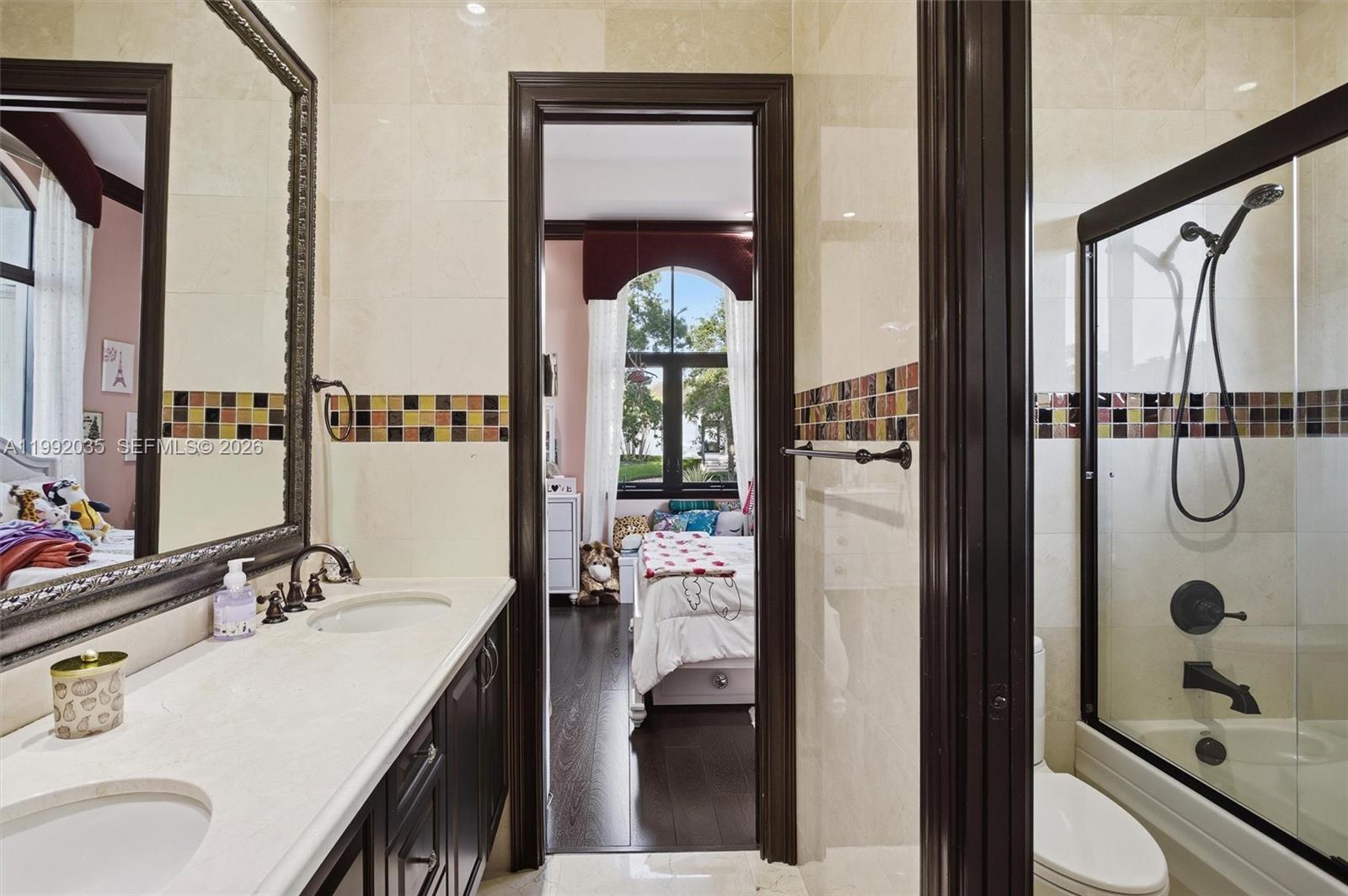 CORAL BAY SEC C - Residential