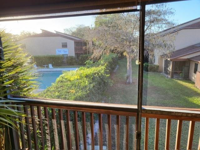 302 E Lakeview Dr E 302