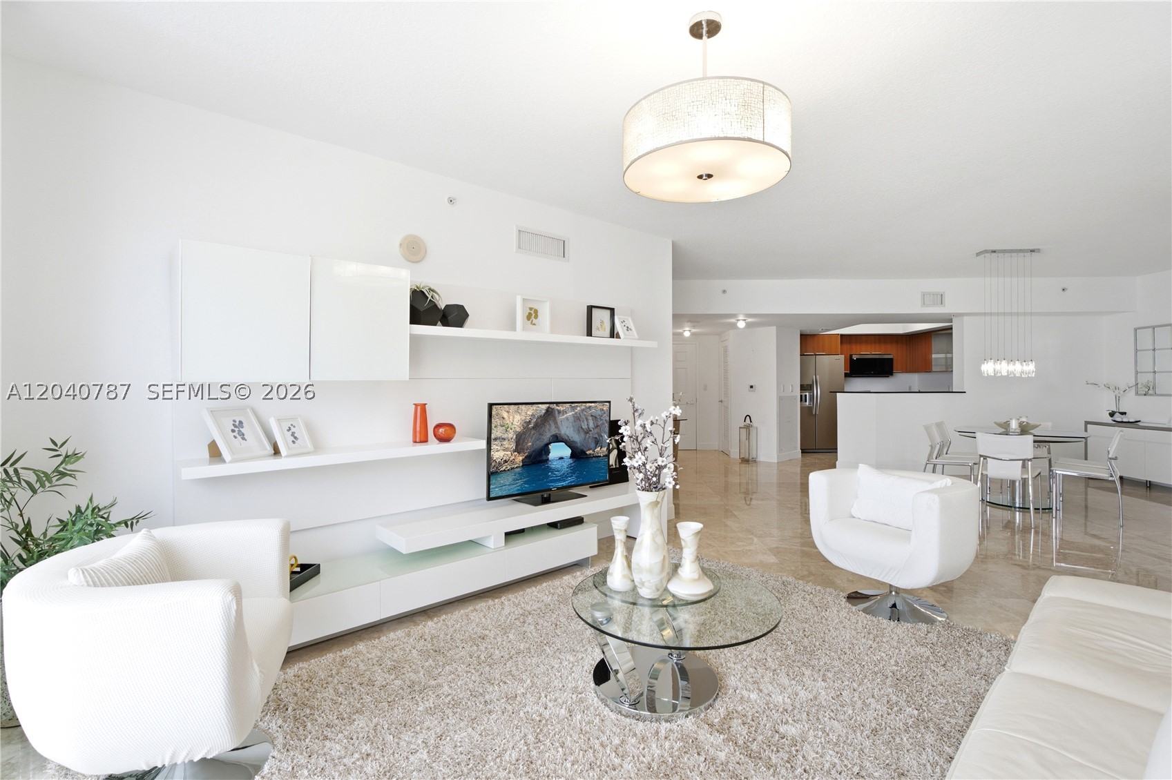 16699 Collins Ave 1804