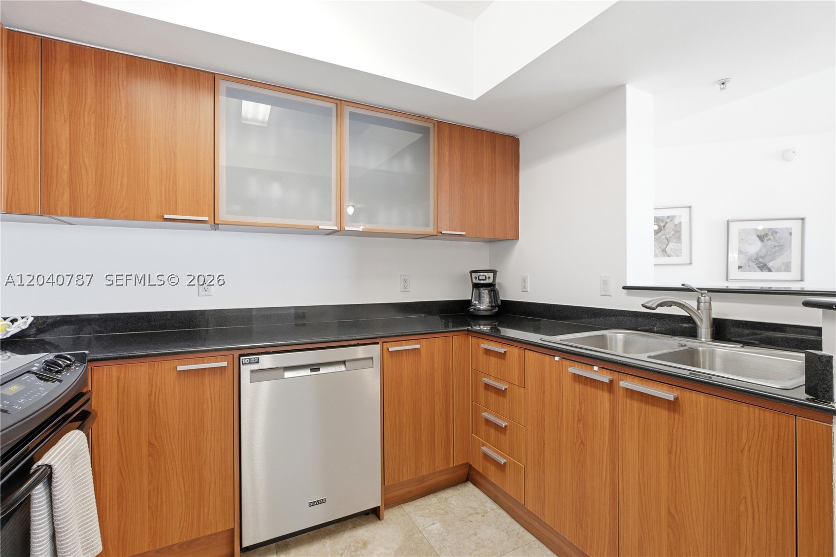 16699 Collins Ave 1804