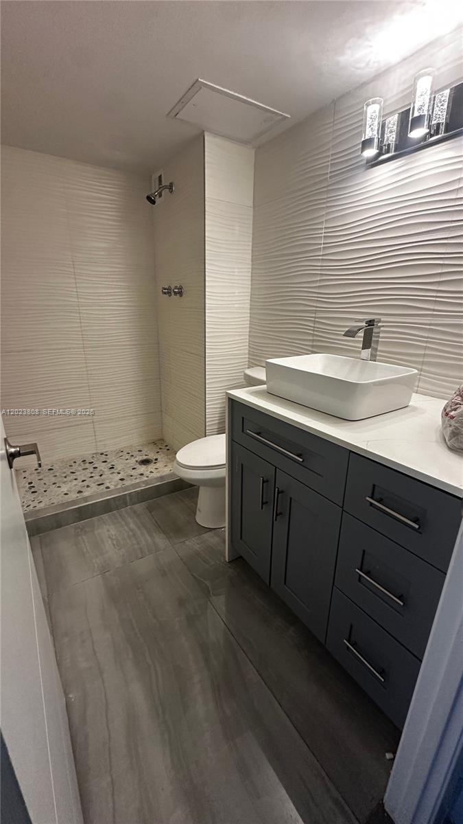 DEL PRADO MARINA - Residential
