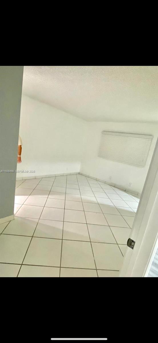 JASMINE LAKES I CONDO - Residential