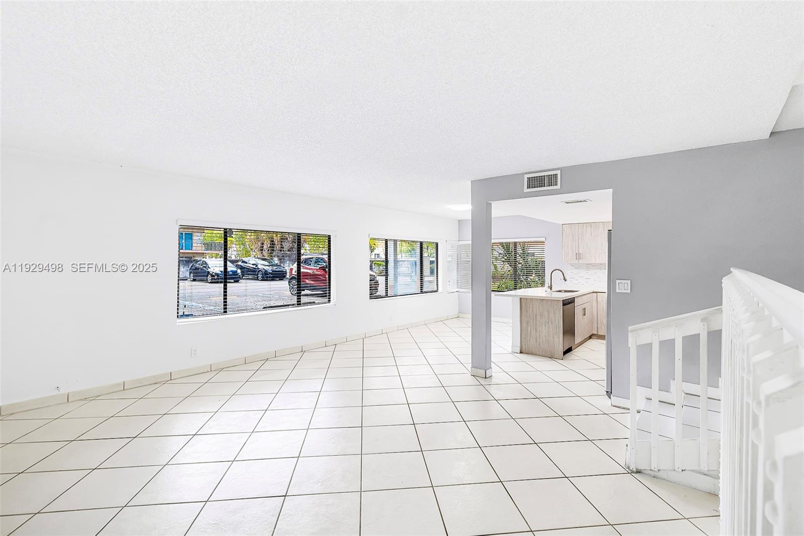 4705 SW 62nd Ave 104