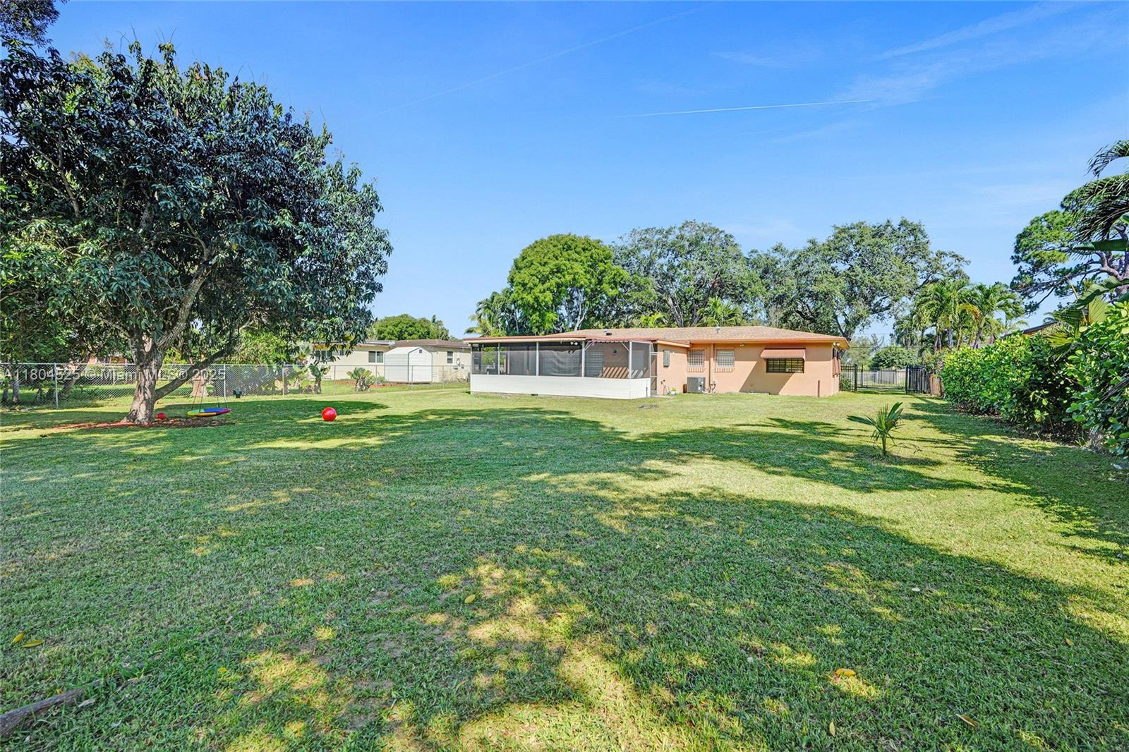 BISC GARDENS SEC F PT 1 - Residential