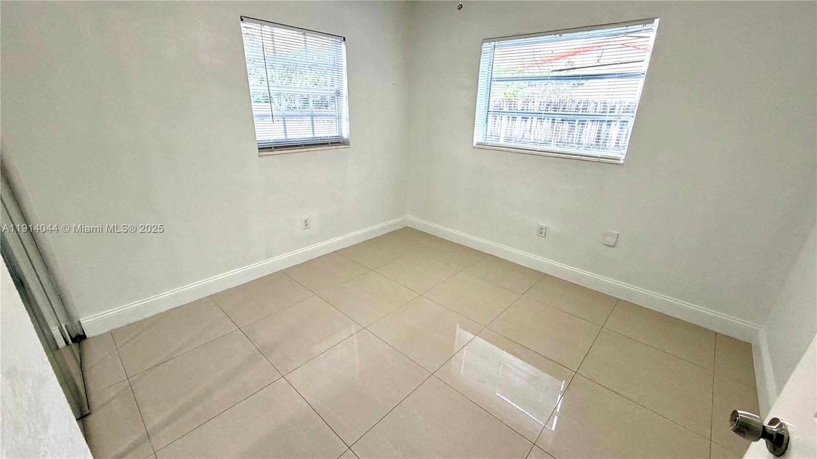 CAROL CITY PALMETTO PARK - Residential