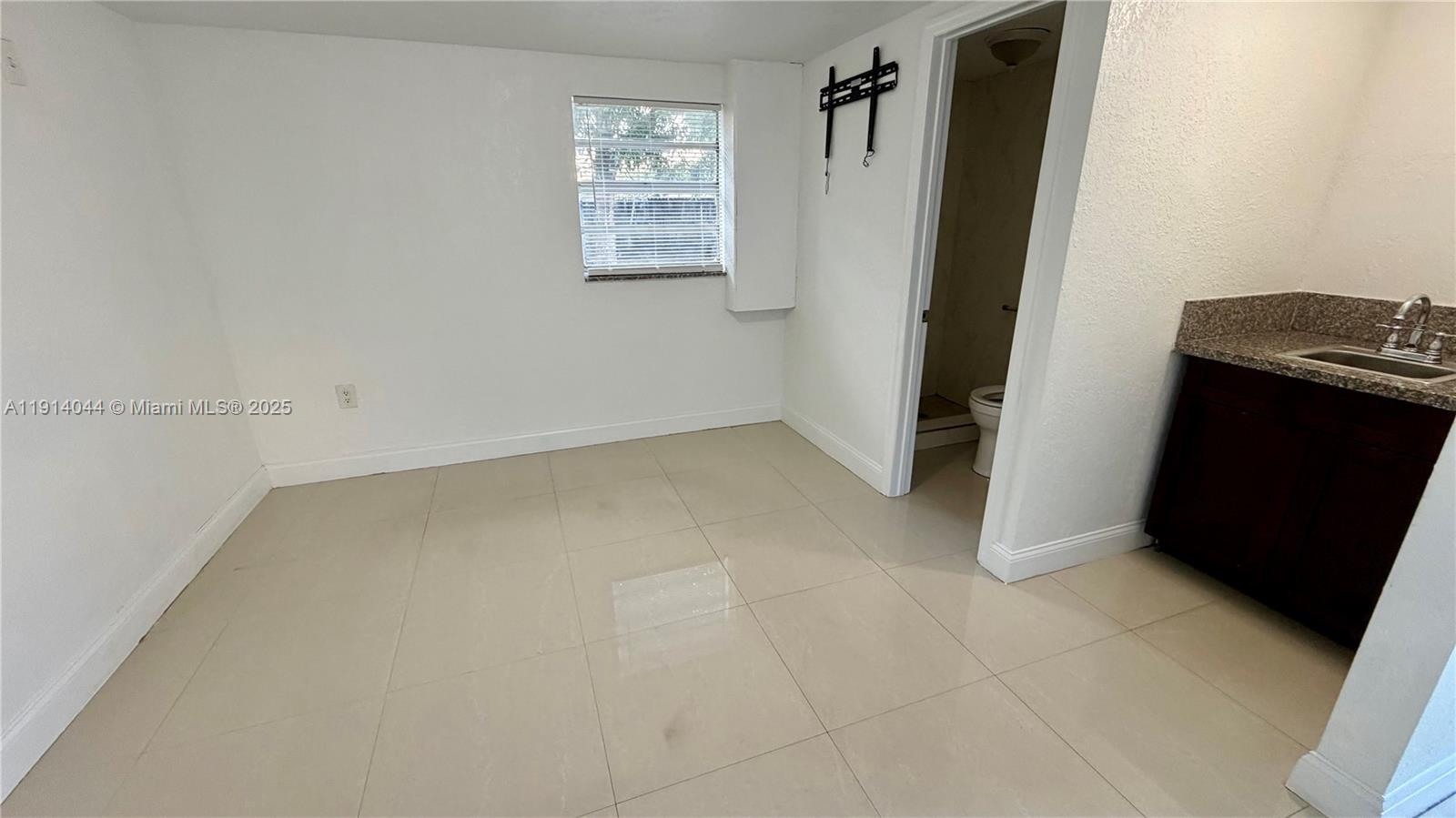 CAROL CITY PALMETTO PARK - Residential