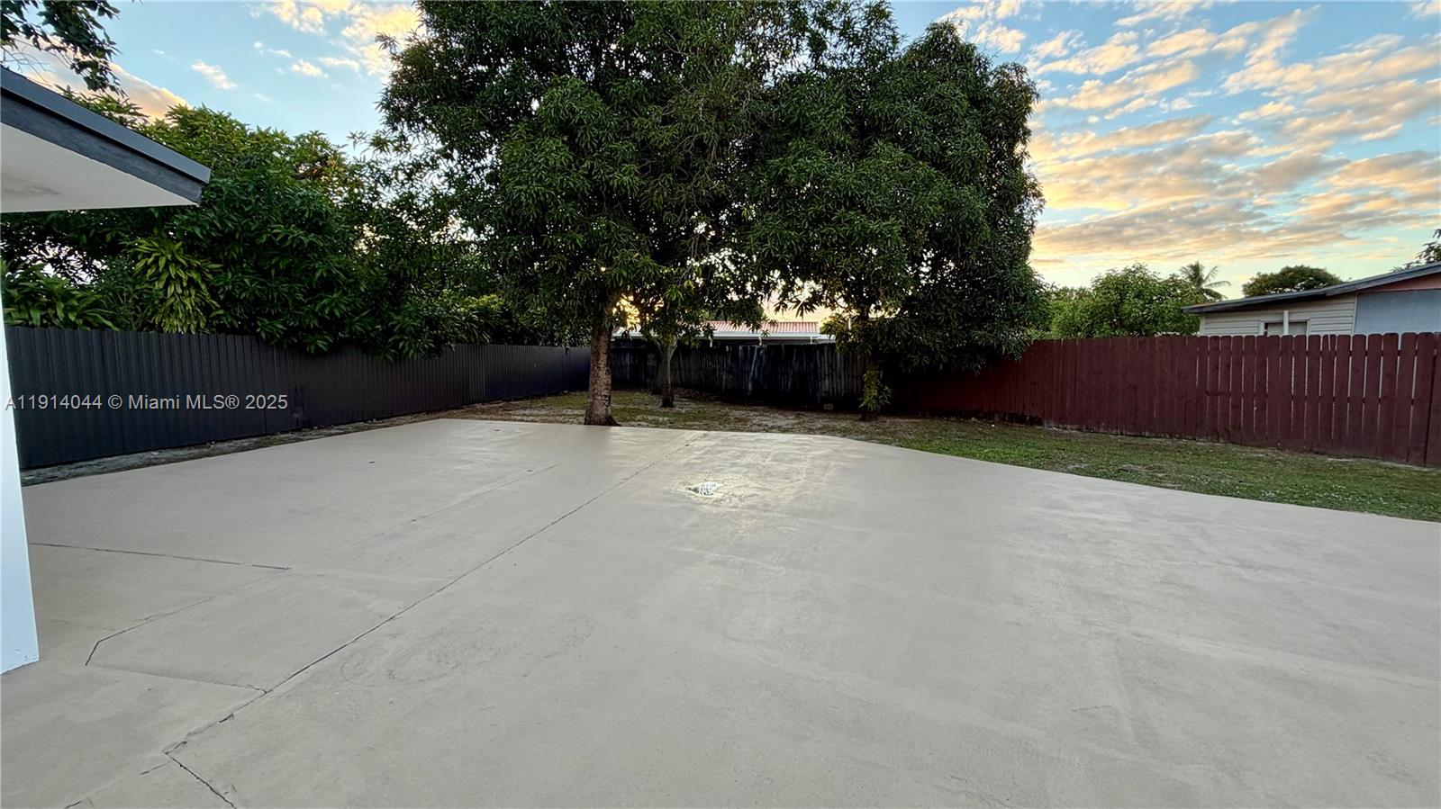 CAROL CITY PALMETTO PARK - Residential