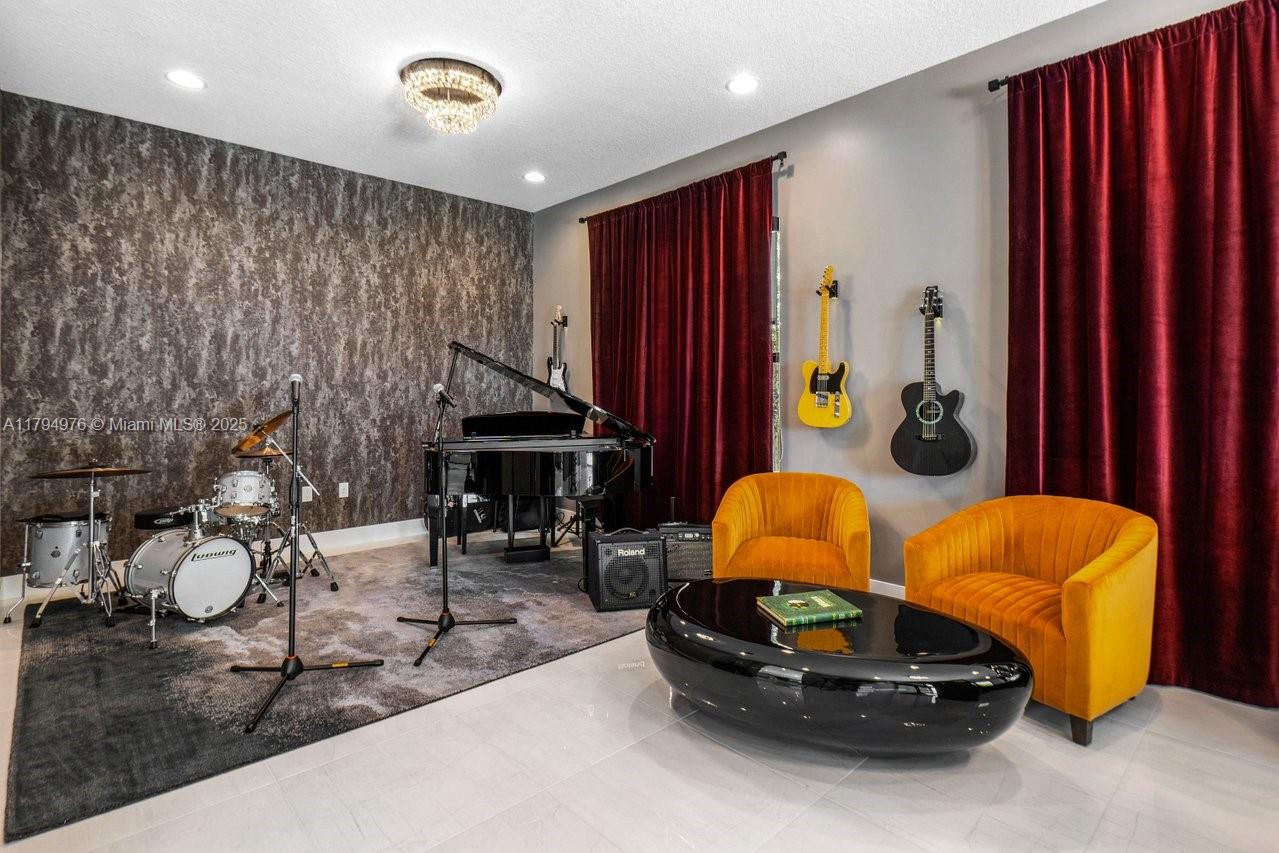 BRIDGES MIZNER PUD BRIDGE - Residential Lease