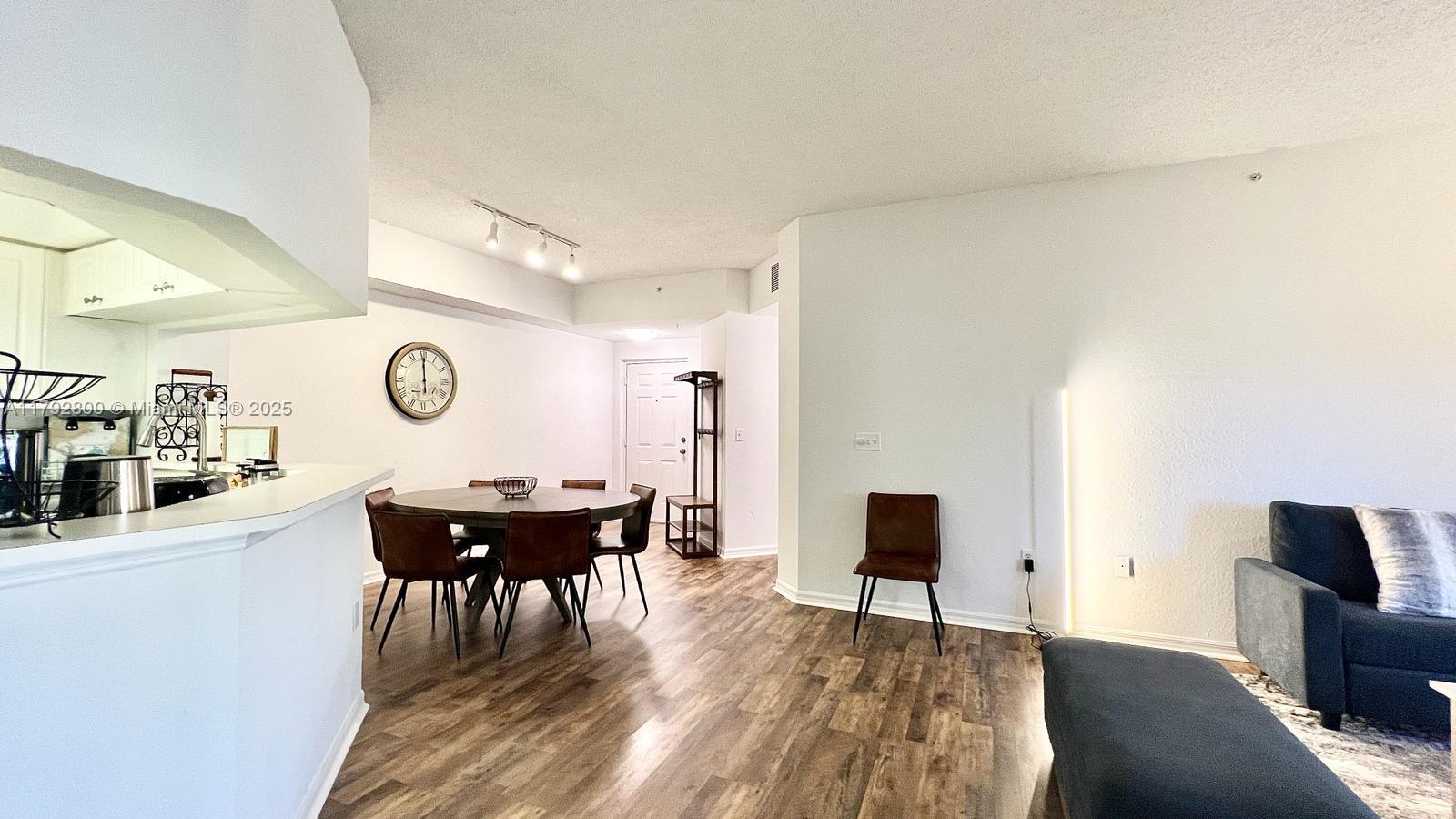 SAN MATERA THE GARDENS CO - Residential Lease
