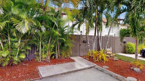 11339 SW 71st St 11339 Miami FL 33173