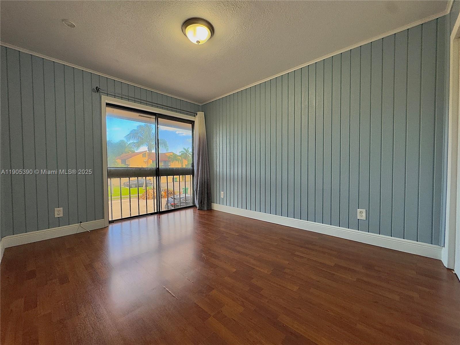 PINEBROOKE I CONDO - Residential