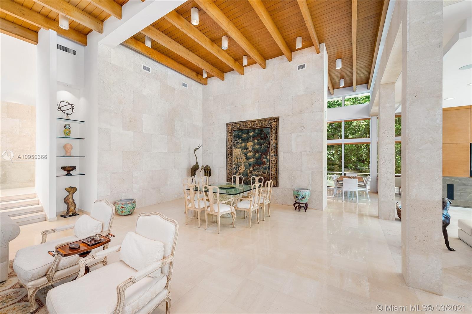 SUNSET ISLANDS ISLAND NO - Residential