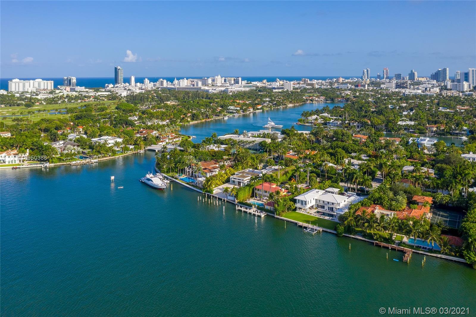 SUNSET ISLANDS ISLAND NO - Residential