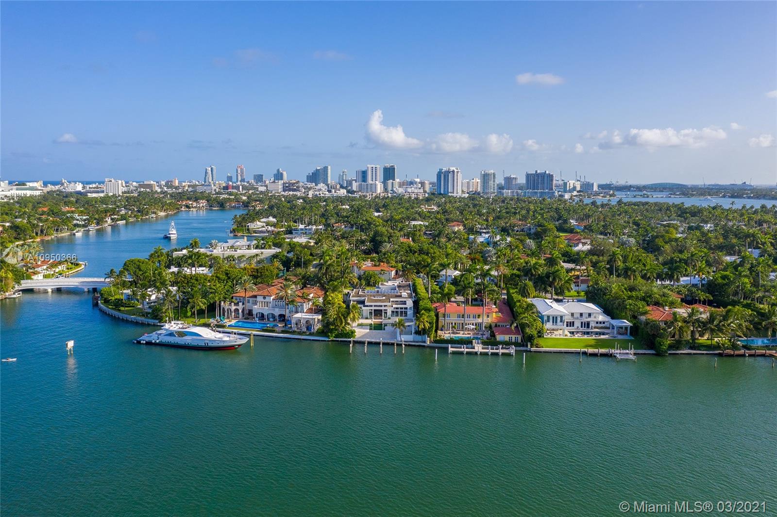 SUNSET ISLANDS ISLAND NO - Residential