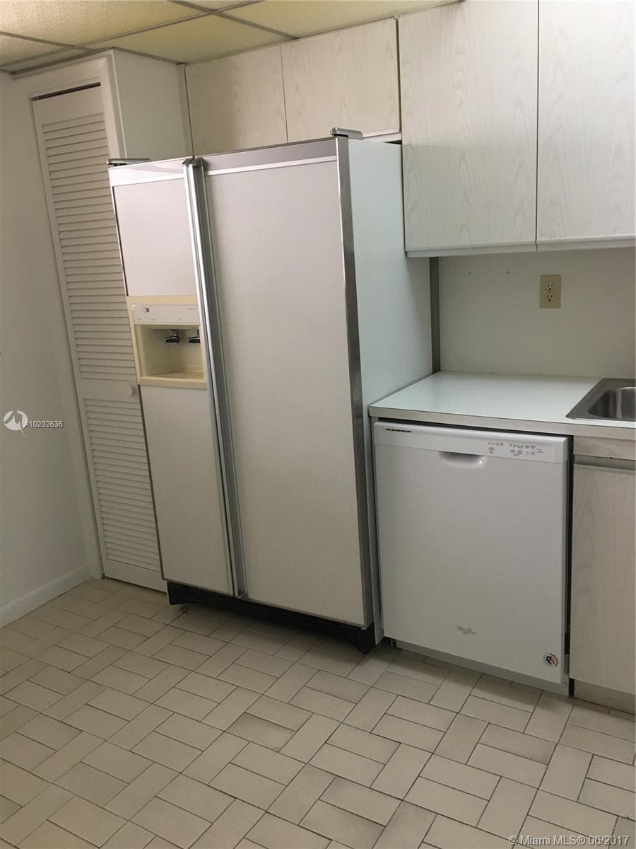 Abbott By The Sea Condo - Residential Lease