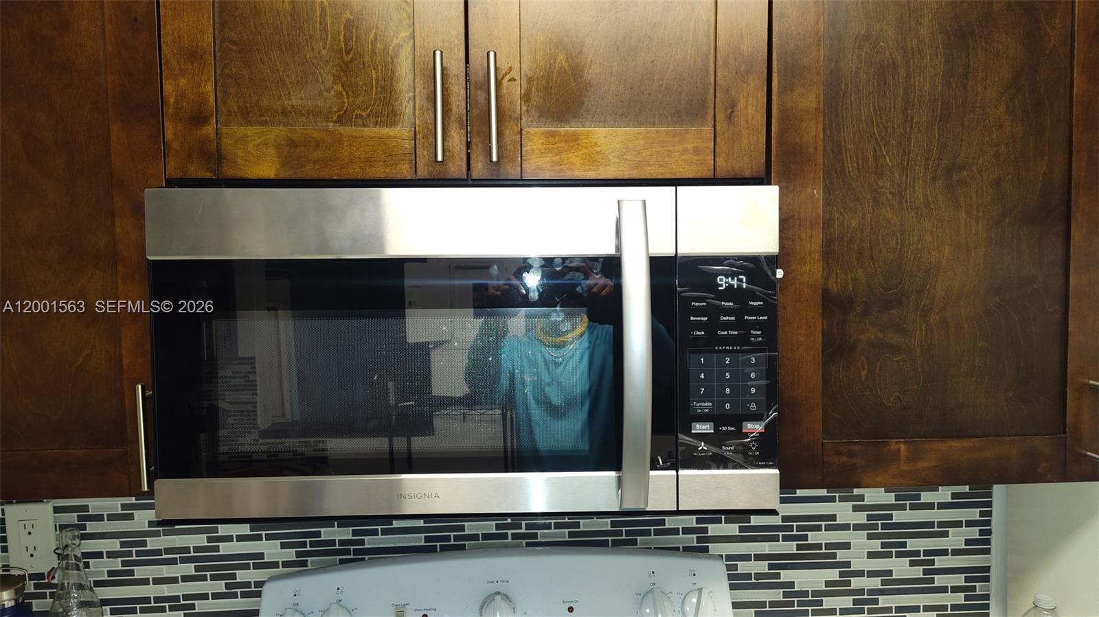 LA BAHIA CONDO - Residential Lease