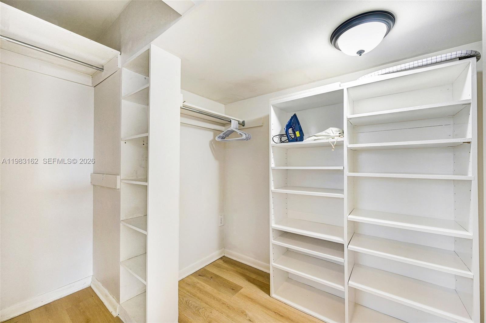 GLEN ISLES SEC 1 - Residential