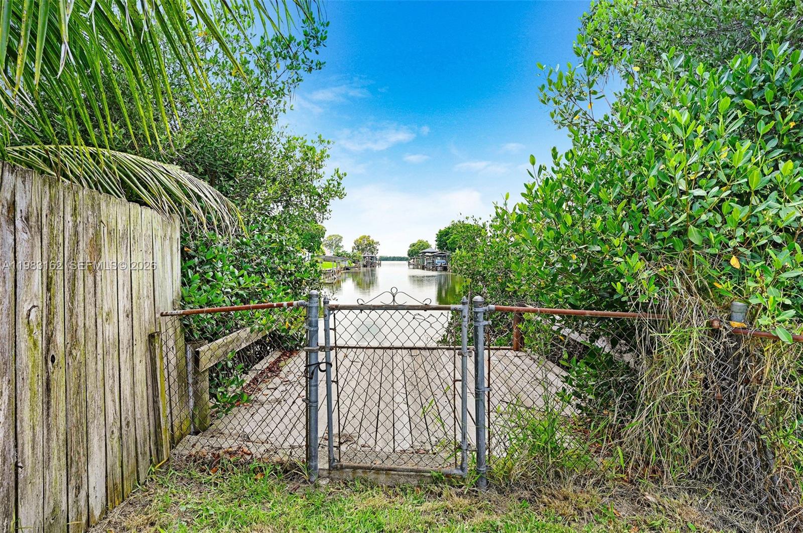 GLEN ISLES SEC 1 - Residential