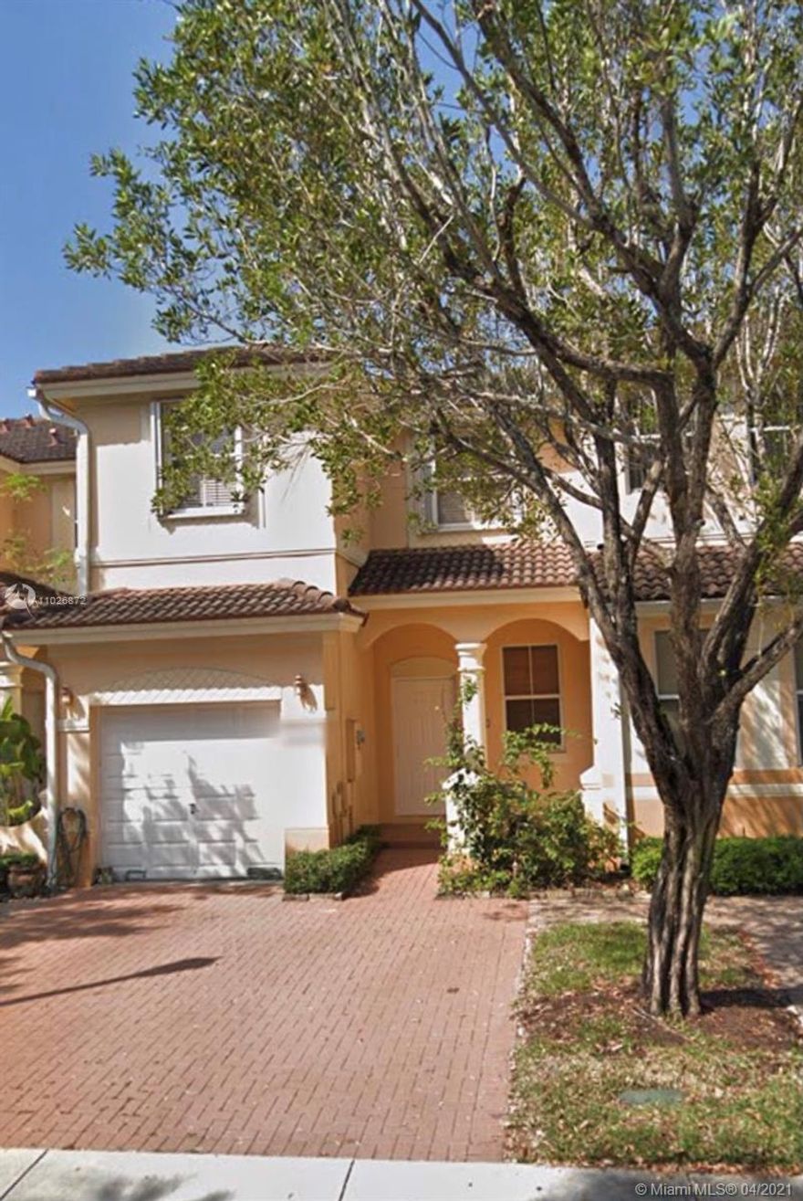 Ready to move-in Beautiful townhome with 3 bedrooms, 2.5 baths with one car garage plus space for 2 cars in the driveway in the sought after community of Kendall Breeze.  Tile through out the first floor, accordion shutters on the second floor,  in mint condition.  Beautifully landscaped patio, many amenities, pools, Clubhouse, Gym, and a park to walk your dog.
Excellent location close to the Turnpike, shopping centers, restaurants.