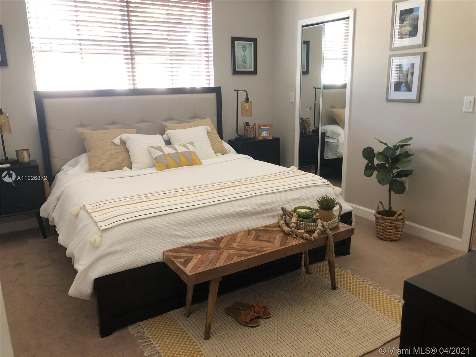 KENDALL BREEZE - Residential