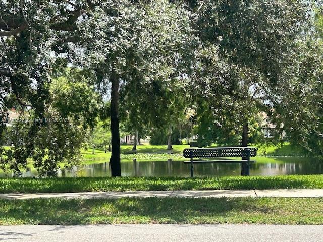 LAKES OF NEWPORT II - Residential Lease