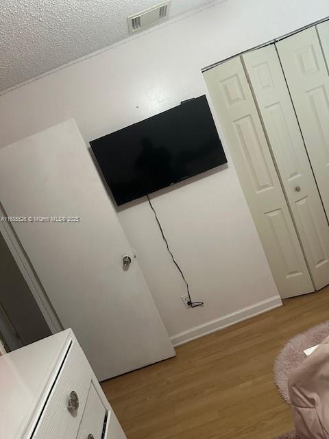 LAKES OF NEWPORT II - Residential Lease