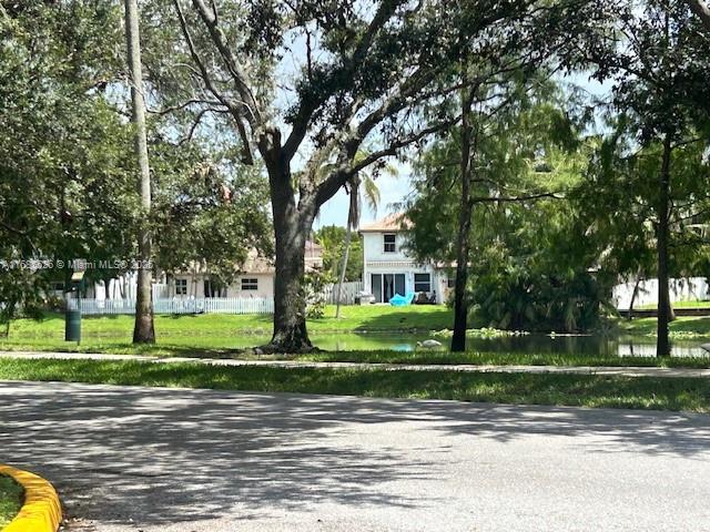 LAKES OF NEWPORT II - Residential Lease