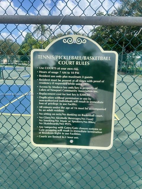 LAKES OF NEWPORT II - Residential Lease