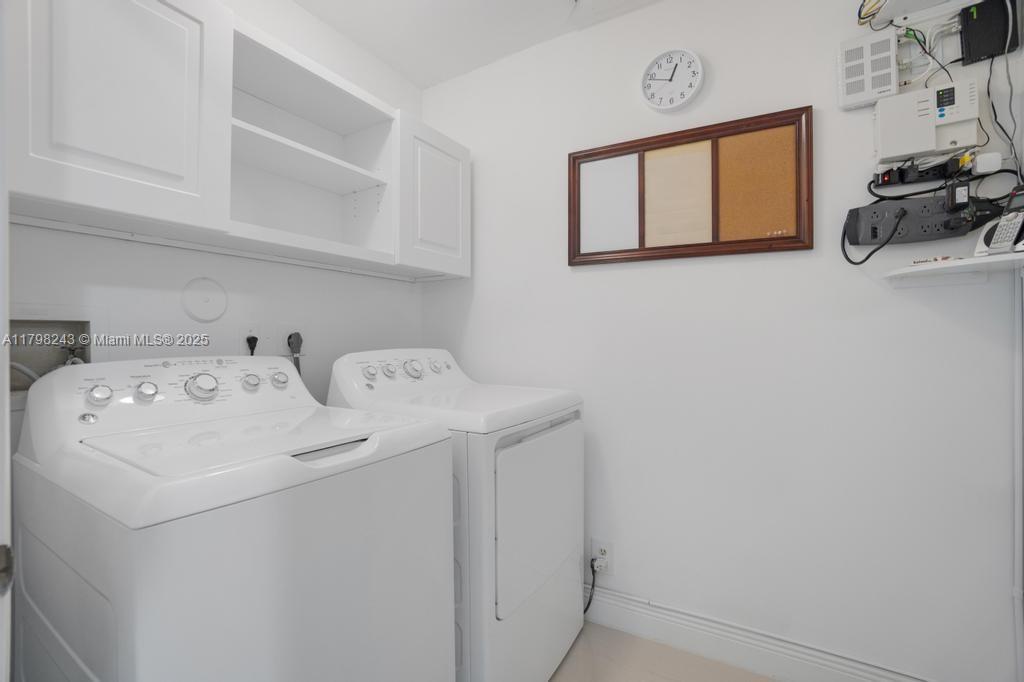WHISPER WALK SEC C CONDO - Residential