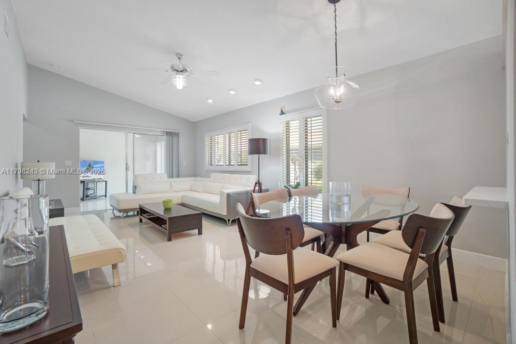 WHISPER WALK SEC C CONDO - Residential