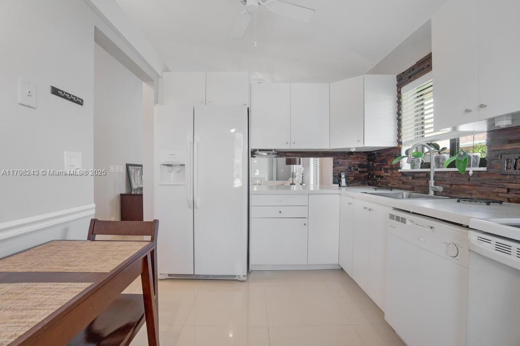 WHISPER WALK SEC C CONDO - Residential