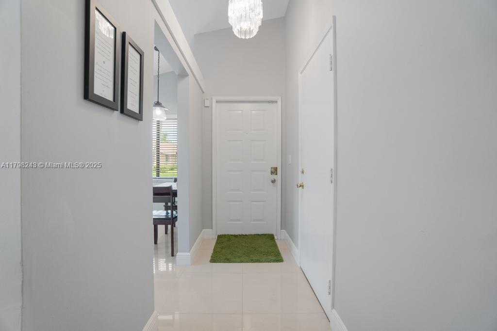 WHISPER WALK SEC C CONDO - Residential