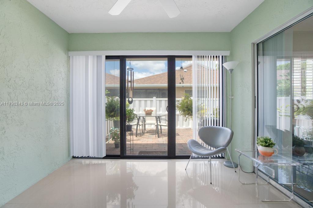 WHISPER WALK SEC C CONDO - Residential