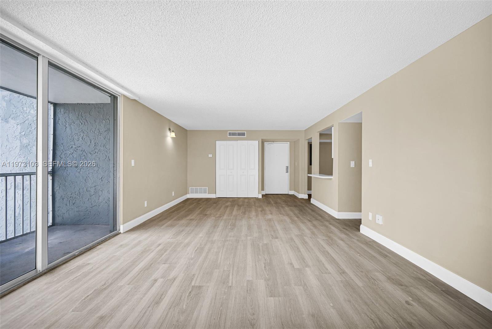 ELLINGTON AT COUNTY LINE - Residential