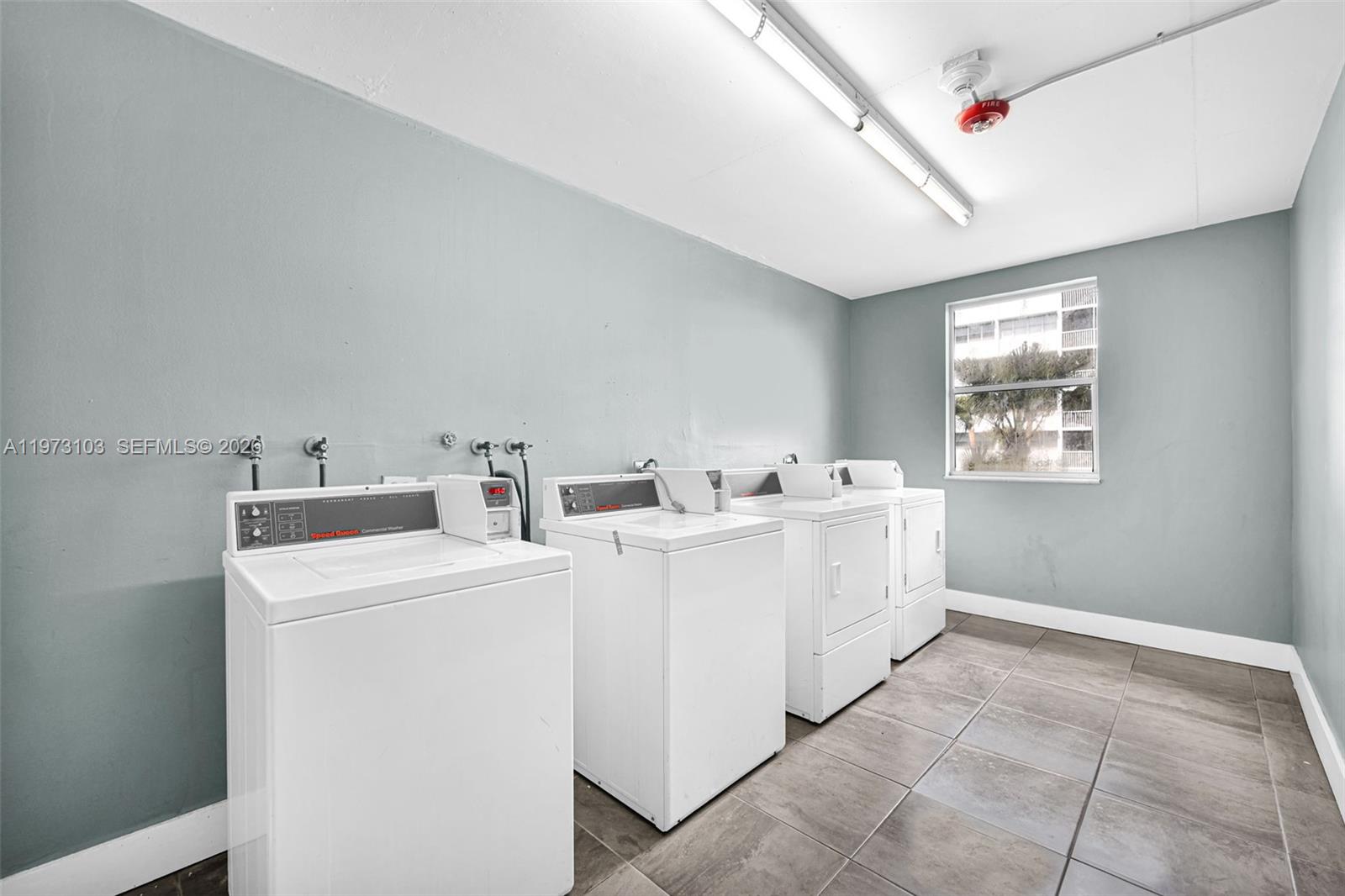 ELLINGTON AT COUNTY LINE - Residential