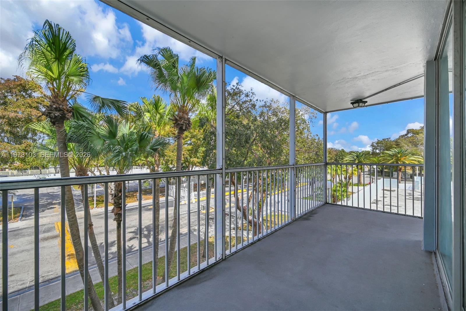 ELLINGTON AT COUNTY LINE - Residential