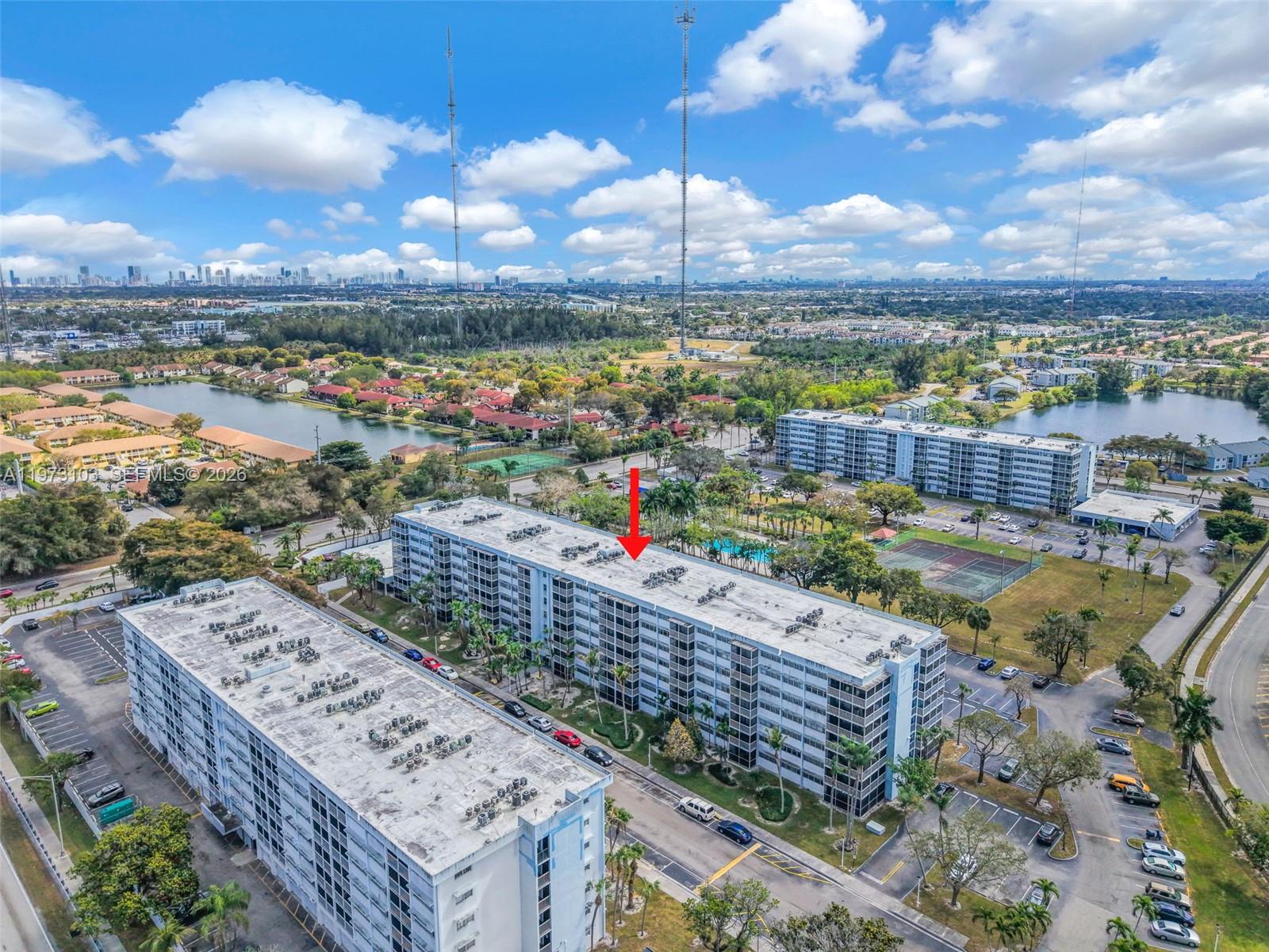 ELLINGTON AT COUNTY LINE - Residential