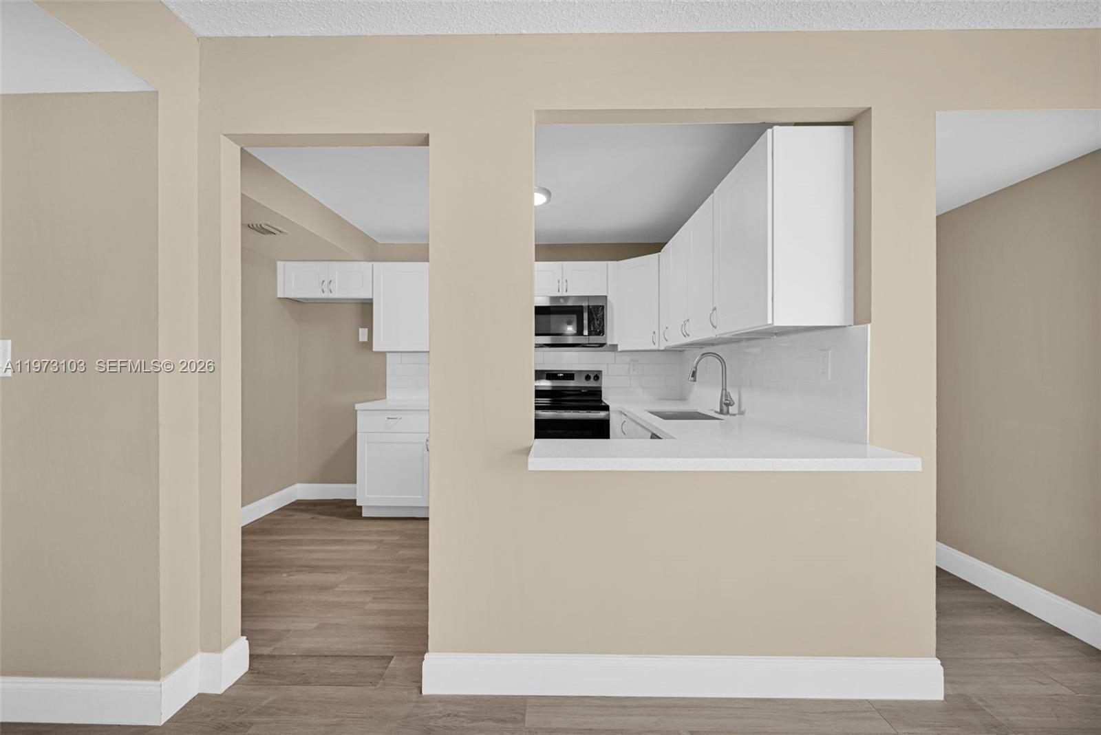 ELLINGTON AT COUNTY LINE - Residential