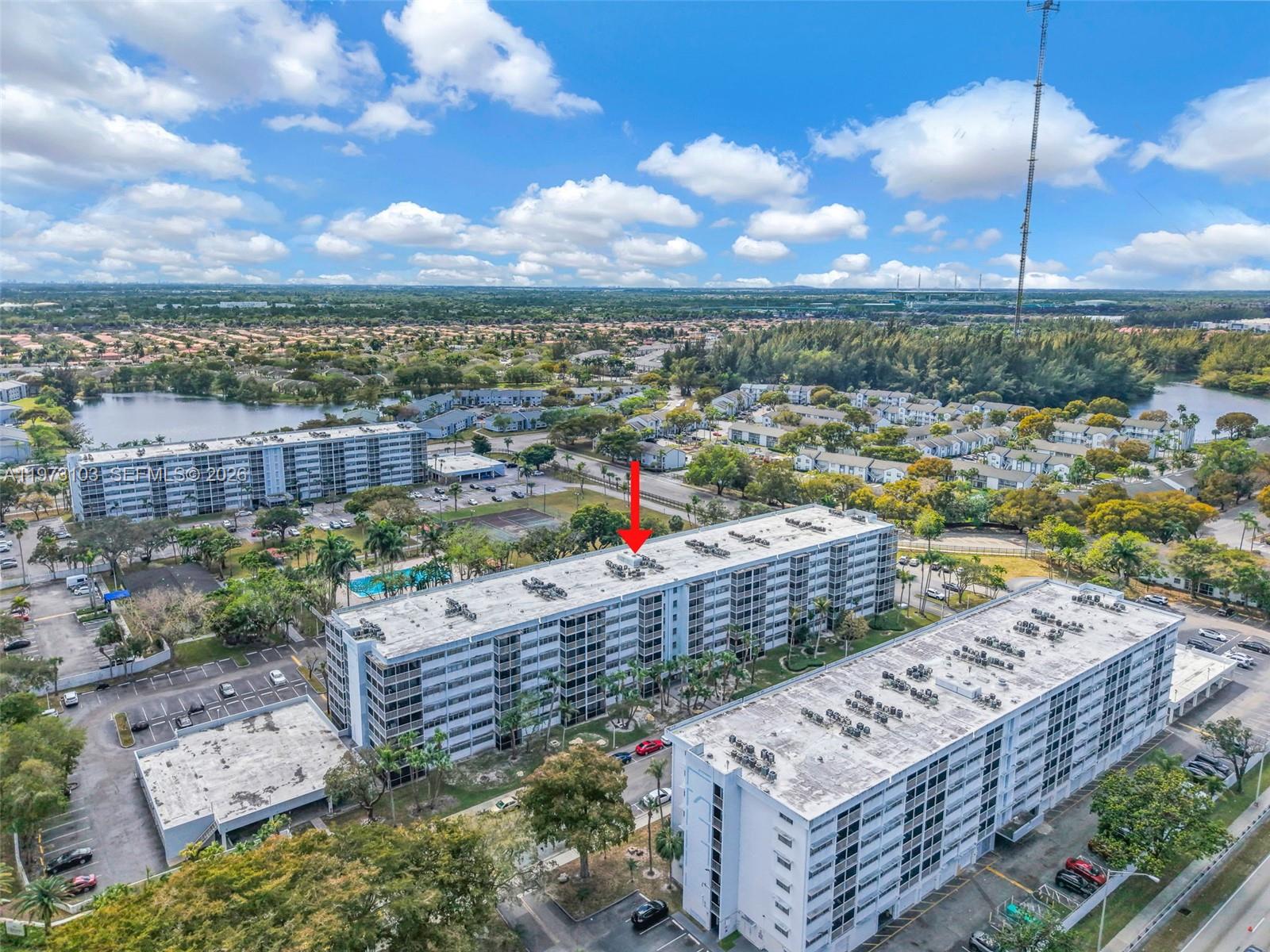 ELLINGTON AT COUNTY LINE - Residential