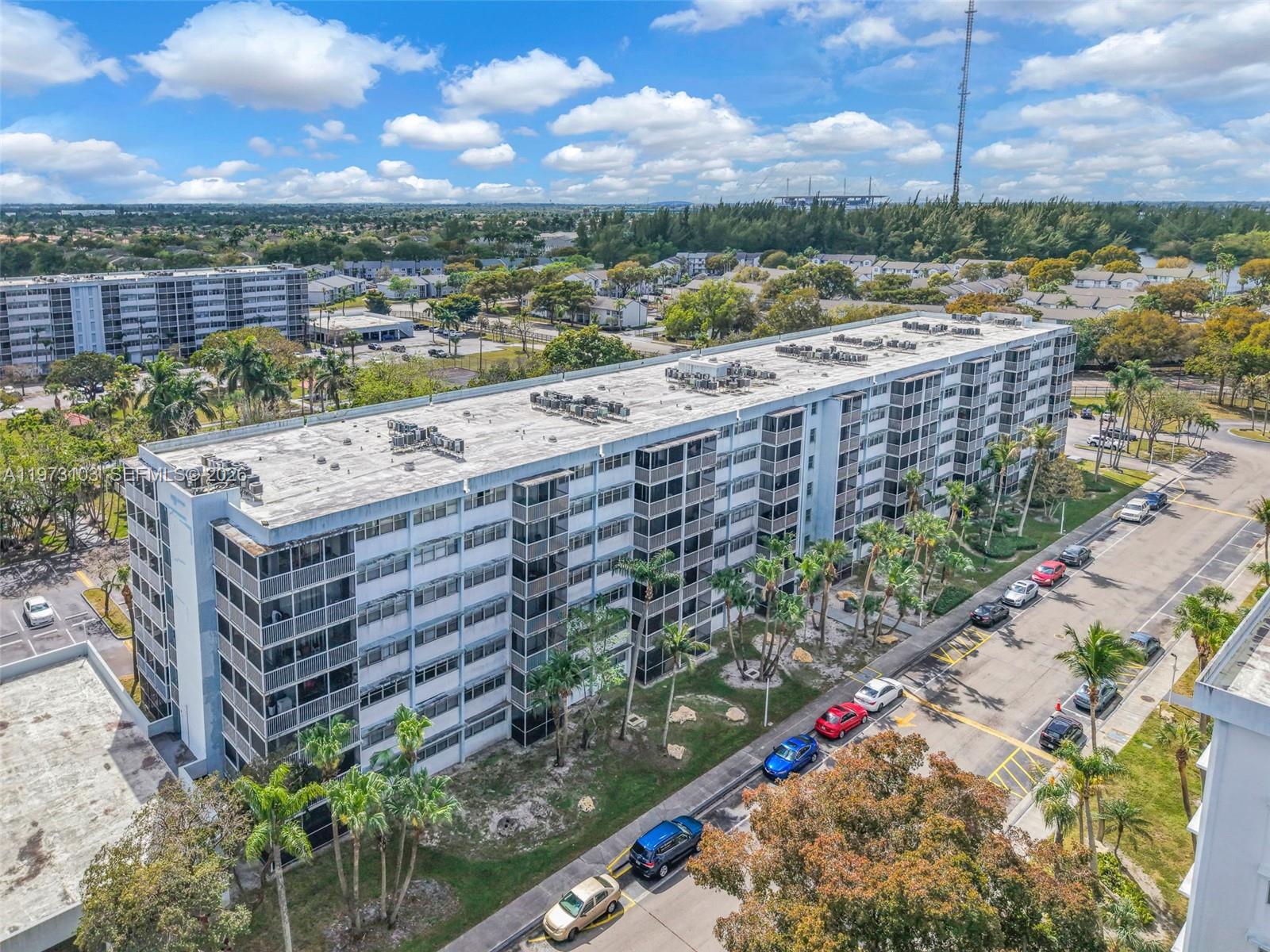 ELLINGTON AT COUNTY LINE - Residential